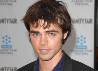 Reid Ewing, Modern Family