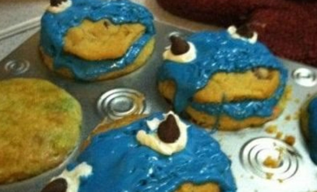 Cookie Monster Mini Cupcake, food, foodie, cupcakes,