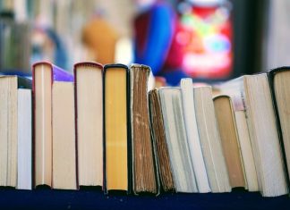 200 Books You MUST Read