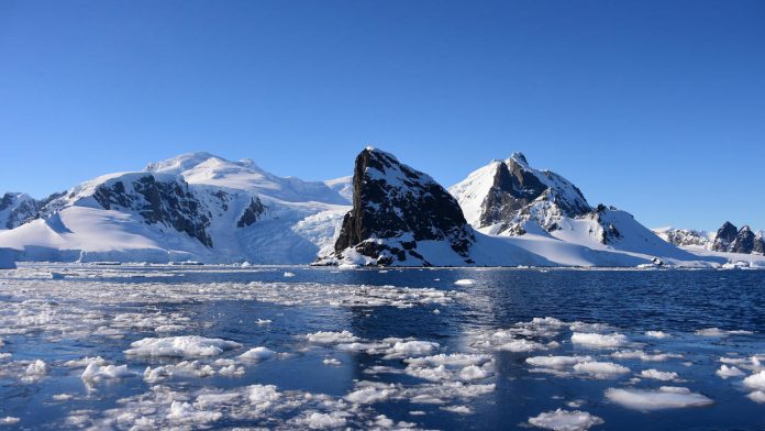 Antartica (Image Source- France24)