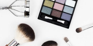 Top 10 Must-Have Beauty Products for Every Makeup Bag